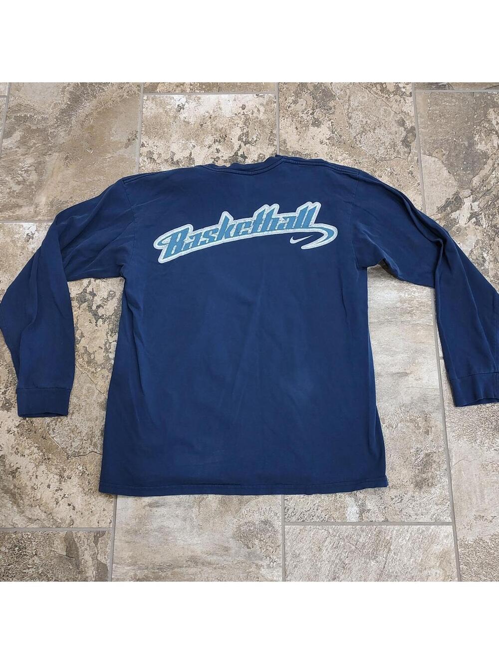 2000s made in the USA Blue Nike basketball Longsleeve